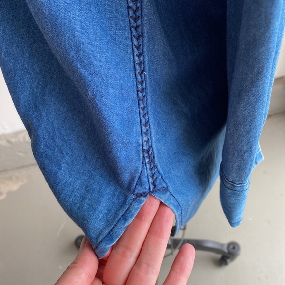 Anthropologie Holding Horses Denim Shirt Size 6 - Picture 5 of 8
